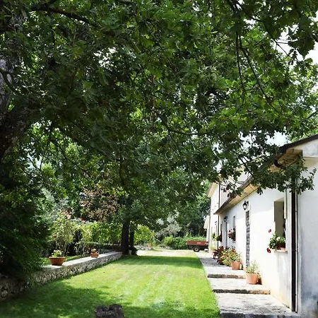 Antica Tenuta Alojamento de Turismo Rural Balsorano Nuovo